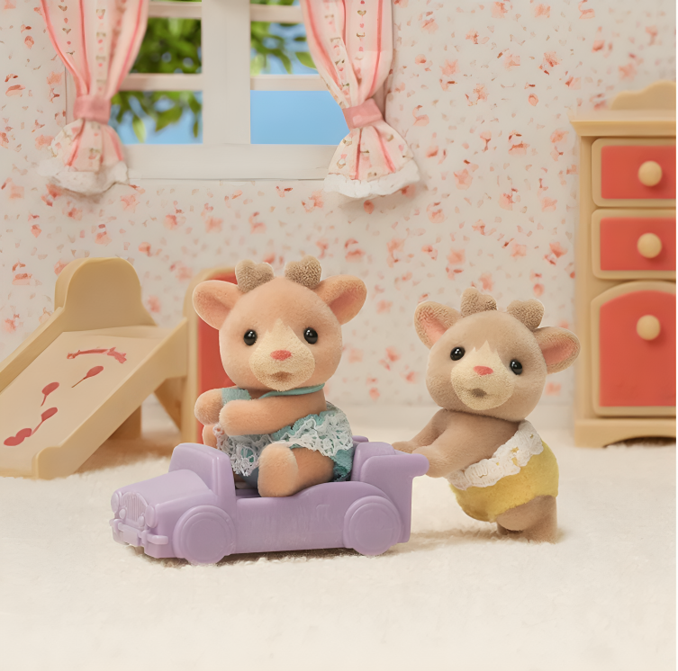 SYLVANIAN FAMILIES REINDEER TWINS