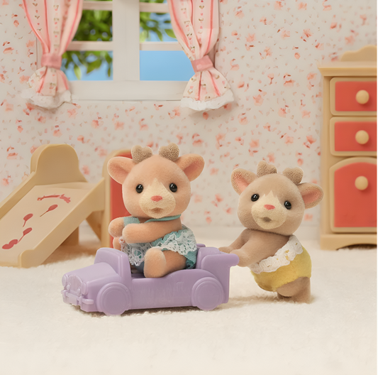 SYLVANIAN FAMILIES REINDEER TWINS