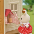 Load image into Gallery viewer, SYLVANIAN FAMILIES Red Roof Cosy Cottage Starter Home
