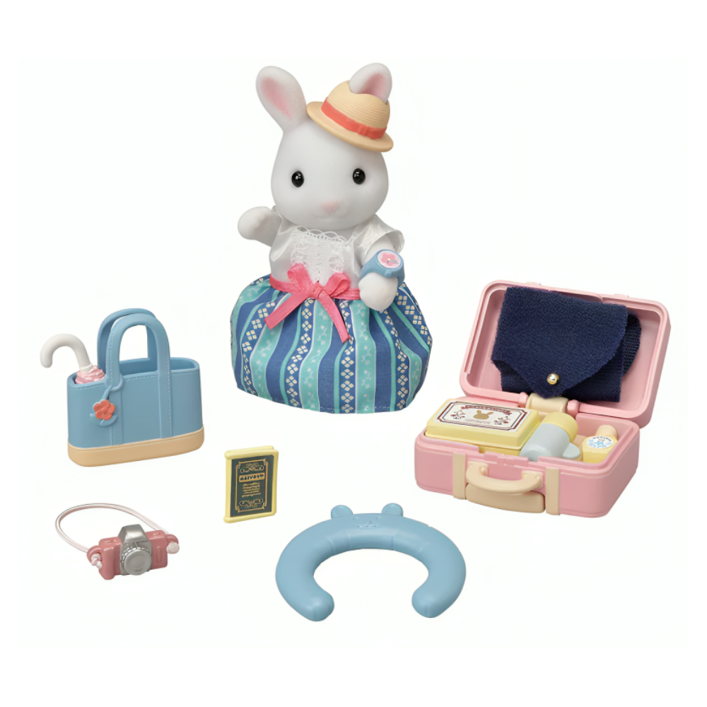 SYLVANIAN FAMILIES WEEKEND TRAVEL SET WITH SNOW RABBIT MOTHER