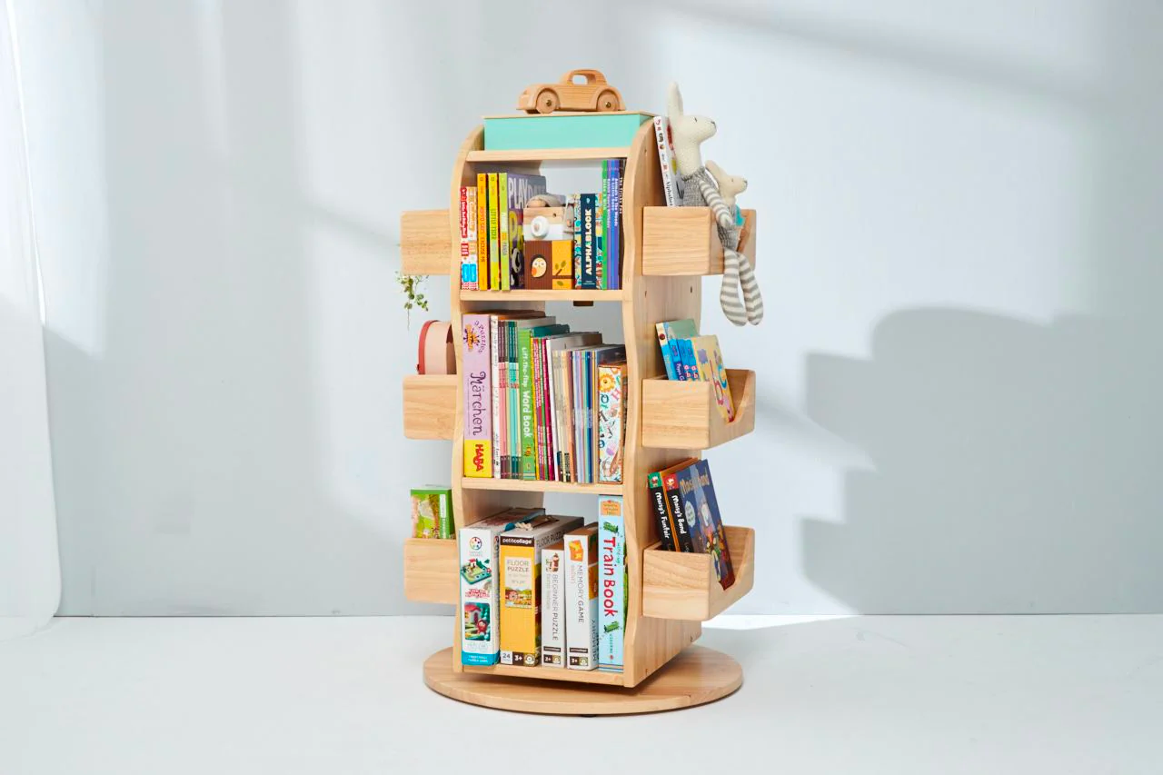 MesaSilla Revolving Solid Wood Bookcase