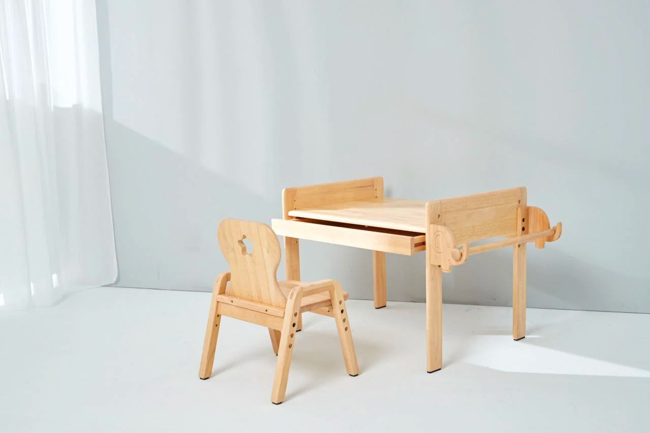 MesaSilla Primary Adjustable Table and Chair Set