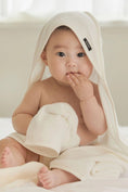 Load image into Gallery viewer, Konny Bamboo Cotton Apron Bath Towel (0M-3Y)
