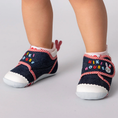 Load image into Gallery viewer, MIKI HOUSE First Baby Shoes with Rabbit
